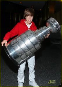 bieberstanleycup-428x600