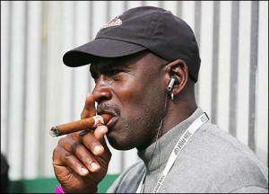 michael-jordan-smoking-cig