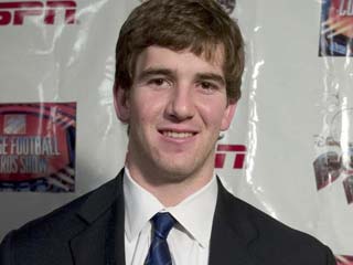 0_61_eli_manning_320